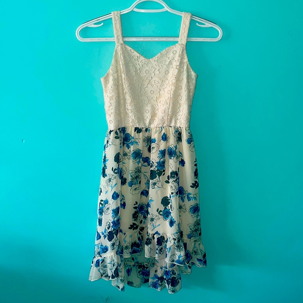 Lily Bleu - Blue and cream floral dress